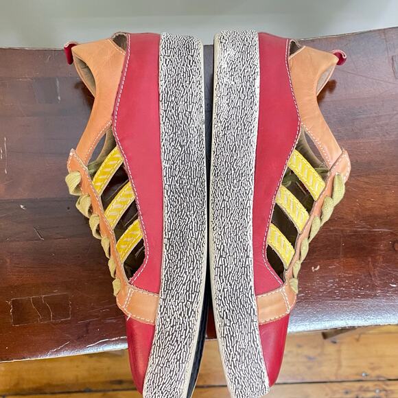 SPRING STEP L'Artiste Porscha Size 38/7.5 Red Leather Cutout Lace up Sneakers - Picture 6 of 7